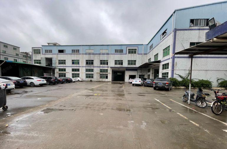 黄江镇临深独院厂房11800平低价出租可办环评好招工