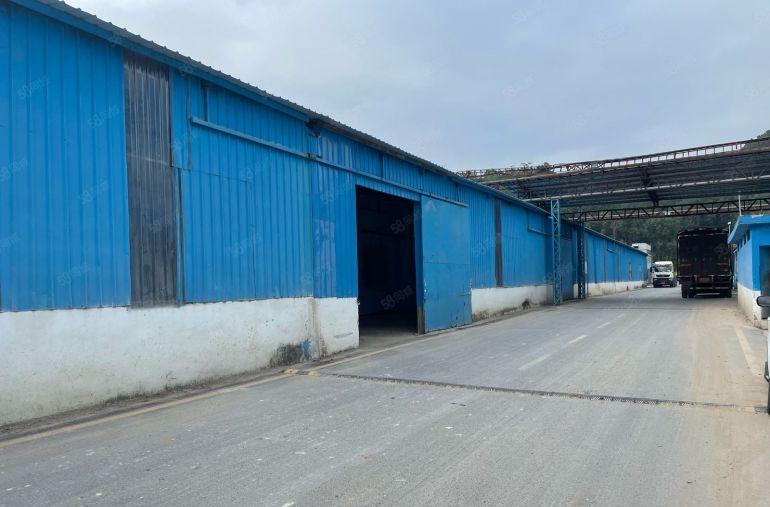 黄江临深钢构13900平低价出租滴水8.5米砖墙到顶长180