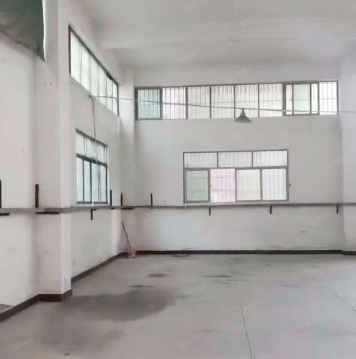 大岭山原房东独栋厂房出租280平  带货梯送隔楼办公室