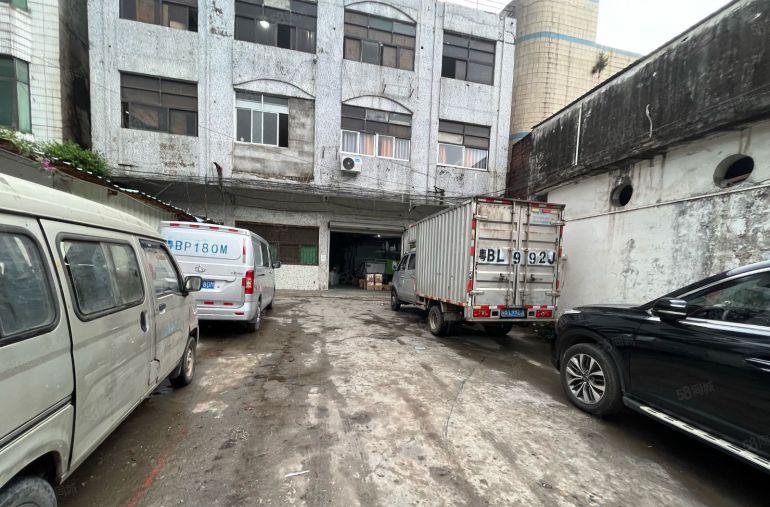 大岭山颜屋独院厂房1楼500平临近深圳易招工低价出租带行车
