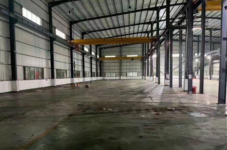 大岭山镇龙大高速出口原房东滴水12米单一层钢构4200平方！