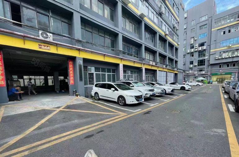 清溪三中新空一楼630平仓库厂房出租，带喷淋可进大车近高速口