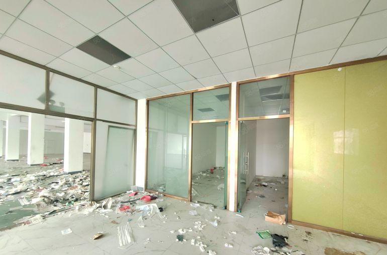 清溪三中村楼上带装修1000平米厂房出租