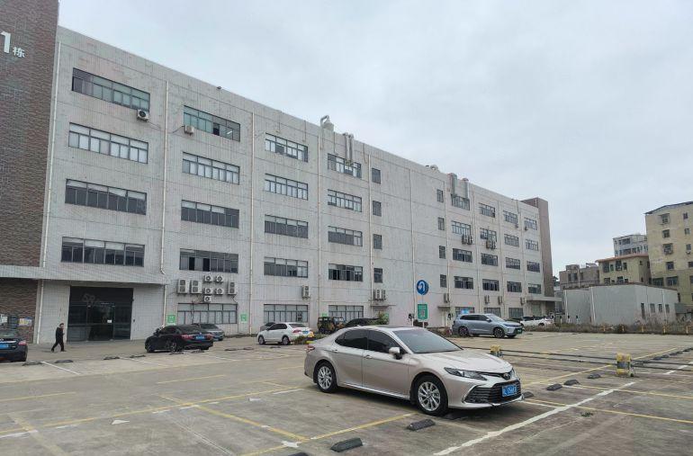 清溪原房东带精装修一二楼各2000平，200平起分租水电齐全