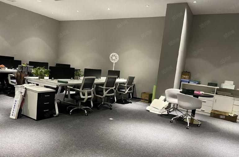 清溪大型工业园带现装修厂房十办公室出租