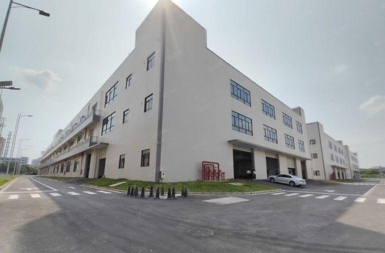 东莞清溪三中新出标准一楼3000平低价厂房出租可分租