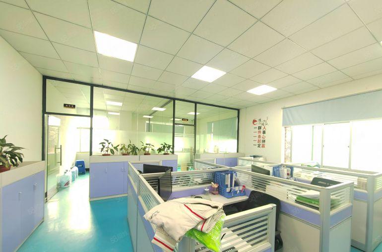 这个厂房不能错过！楼上1500平米，豪华精装修，易招工