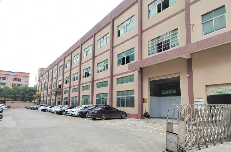 清溪新出原房东楼上厂房实际面积2000平低价出租 精装修