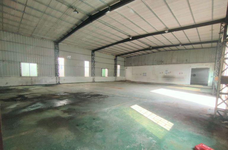 横沥镇独门独院厂房900平，现成水电水电办公室