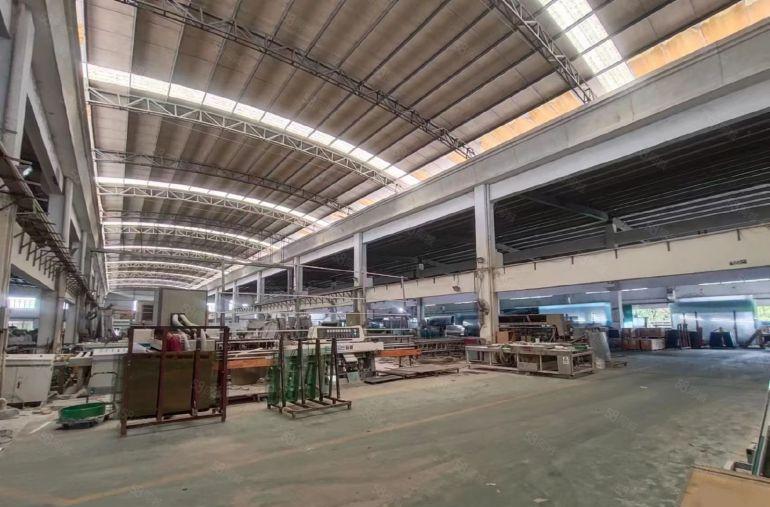 沙田原房东单一层厂房出租滴水10米带牛腿有现成办公室空地超大