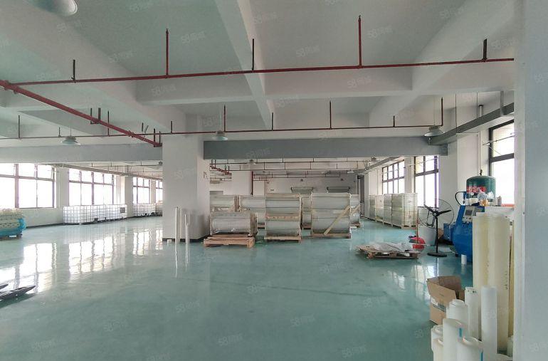 精装修特价10元一平，东坑大道边1400平精装厂房出租