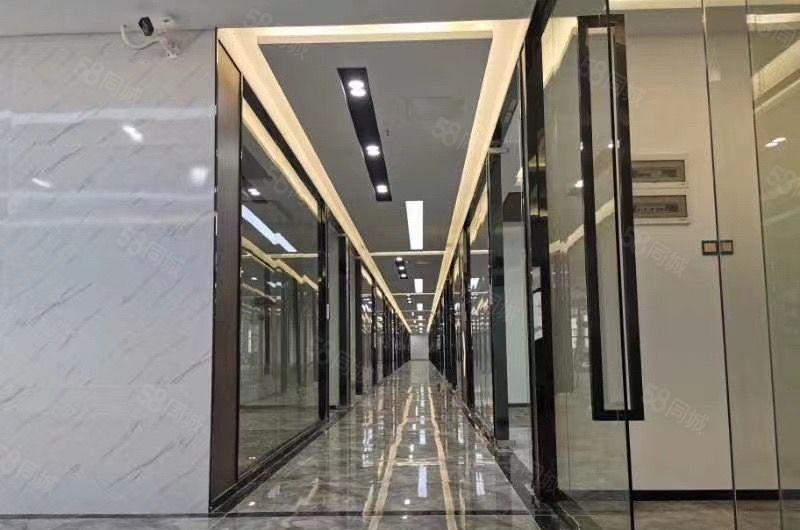 兴东地铁口，办公厂房628平精装修，使用率高