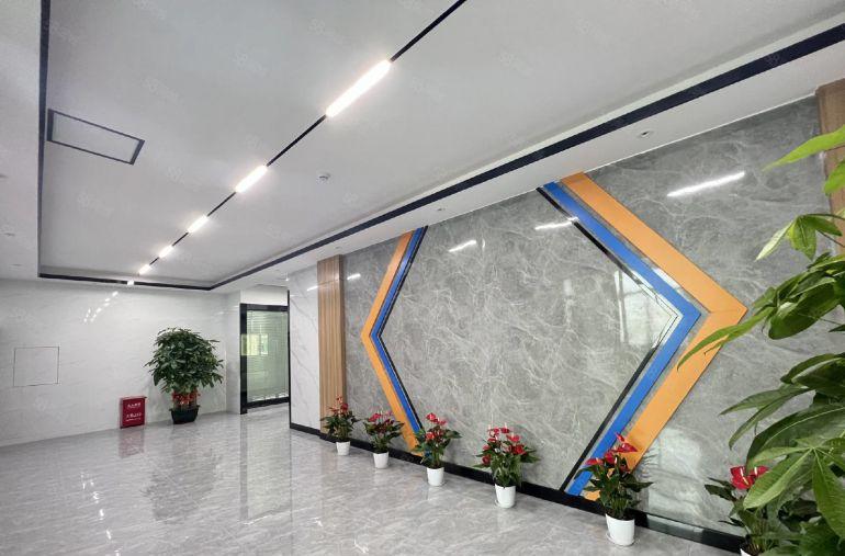 石岩地铁口楼上1000平精装修厂房仓库大小可分仓库现