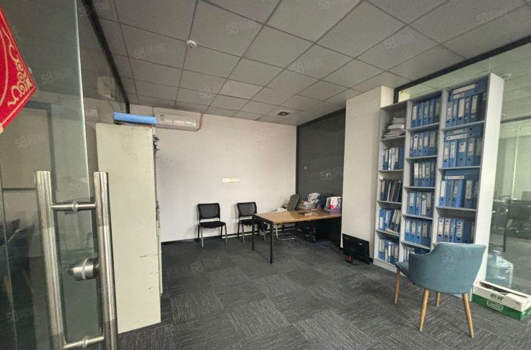 西乡固戍地铁口附近楼上500平精装修办公研发仓库厂房低价出租