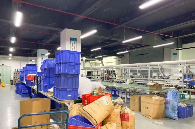 石岩地铁口楼上800平米精装修厂房无转让费出租办公室仓库分租