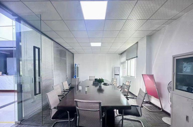 福永和平1500平楼上精装修低价厂房出租仓库分租原房东好停车