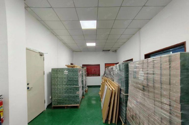 西乡固戍地铁站，带装修473平厂房出租，水电到位，拎包可用