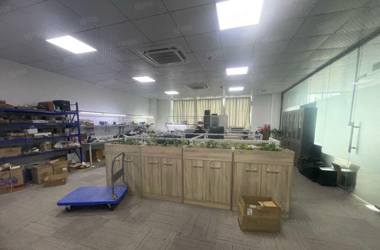 福永新和一楼500平物流仓库厂房低价出租空地大方便进货柜