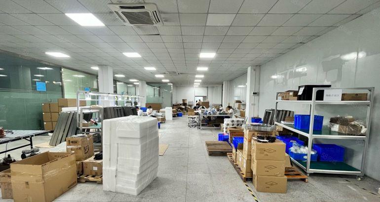 宝安福永1566平地铁精装修无尘车间厂房仓库写字楼空地低价出