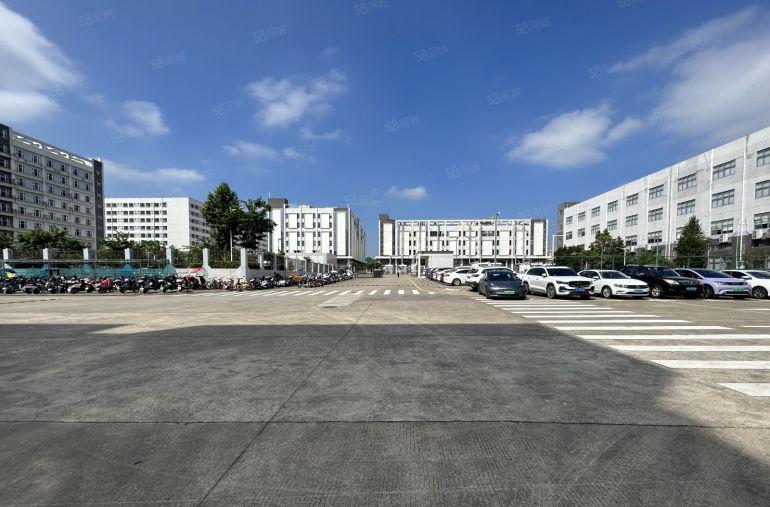 宝安石岩石龙仔原房东工业园10000平独栋厂房出租 可分租