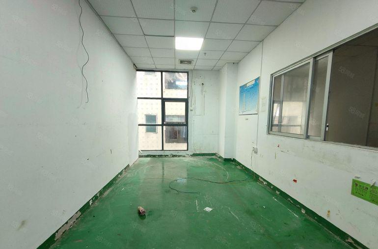 固戍原房东独栋 自建厂房出租，整层带装修1300平，使用率高