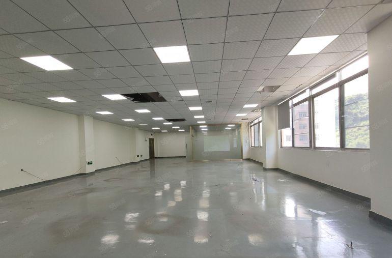 西乡航城街道鹤洲洲石路边，楼上带装修400平厂房仓库物业直租