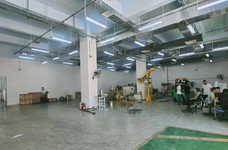 租35元每平靓丽一楼300平到5000平大小均可选择交通便利