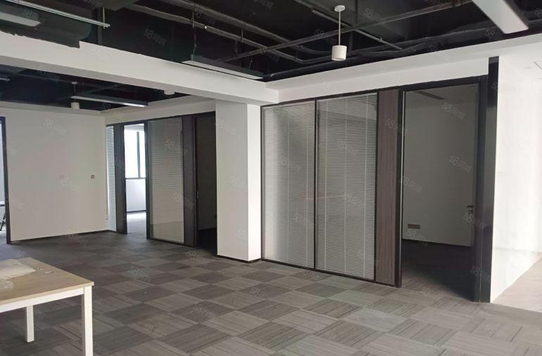 西乡地铁口100平方200平方300平方带装修办公厂房出租