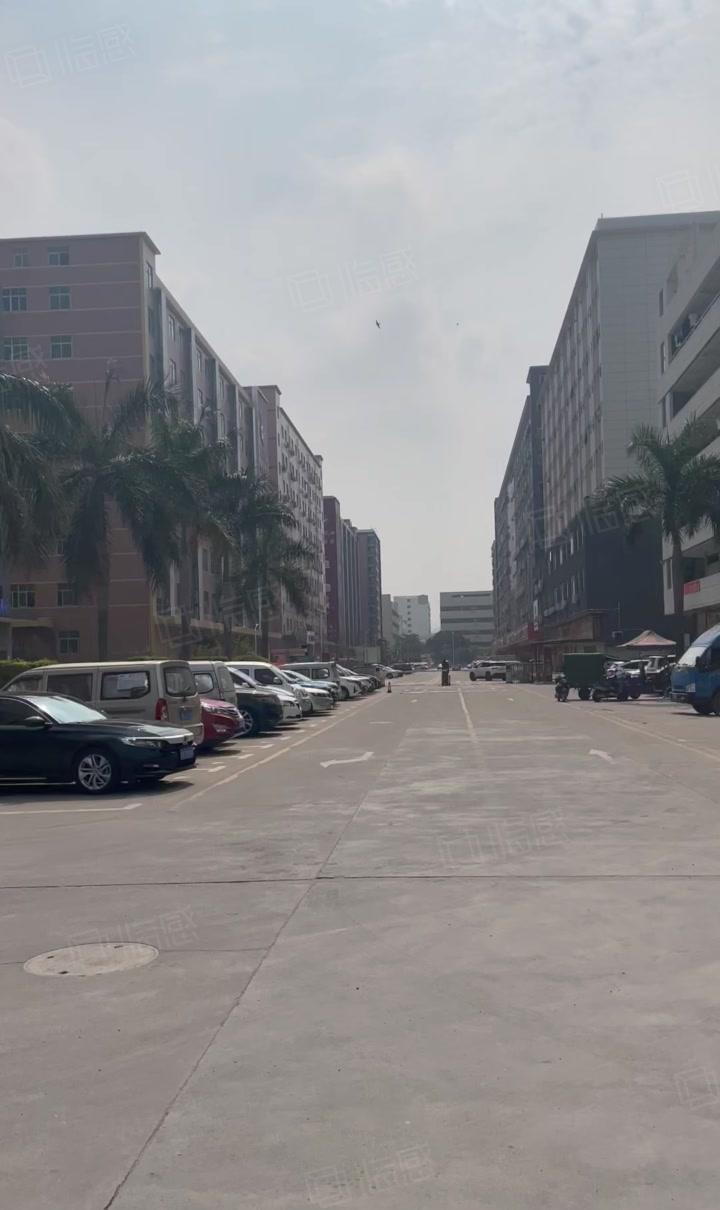 沙井后亭地铁口附近整层1500平米精装修厂房出租