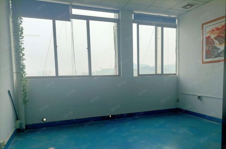 地铁口附近3楼带精装修1000平厂房出租福永和平大型工业园区