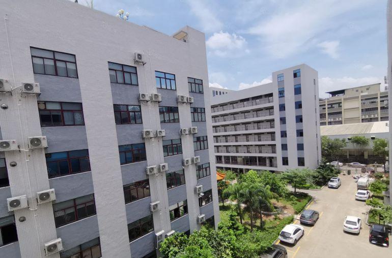 200平起石岩石龙子工业区楼上1000平标准厂房出租仓库招租