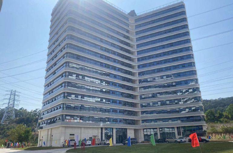 松岗地铁站旁全新红本厂房原房东直租1000平方起租分租