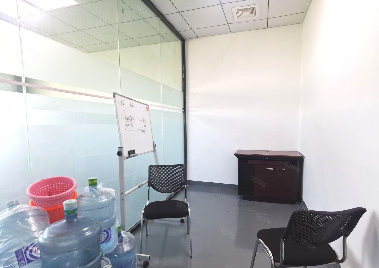 福永全新创意园楼上600平精装修无转让费出租