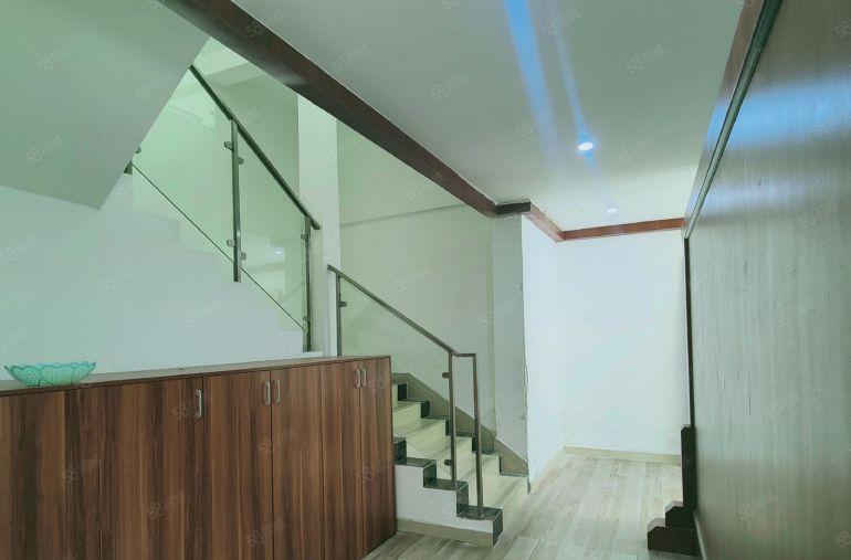 少有放租小独栋上下三层共700平办公会所文娱棋牌私房菜等均可