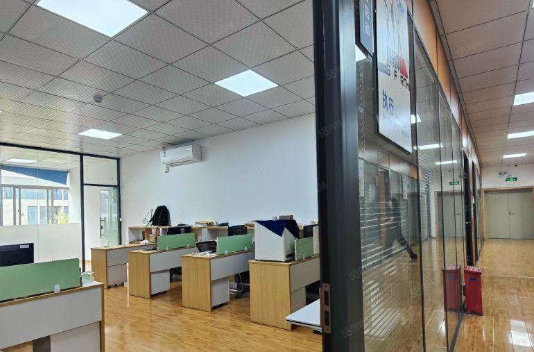 经典推荐33元每平豪华精装1100平8成使用率靓丽园区