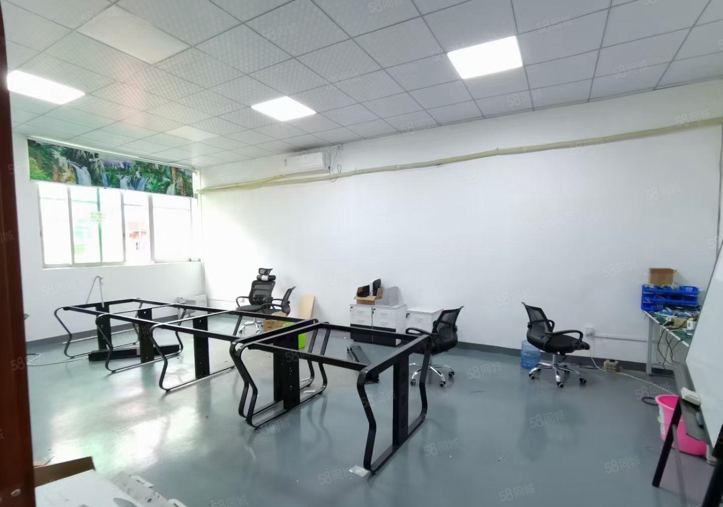 福永桥头地铁口附近楼上800平精装修厂房无转让费可分租