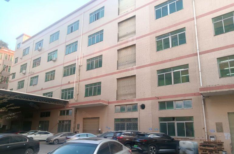 深圳宝安福永地铁口附近大型产业园厂房仓库大小分租