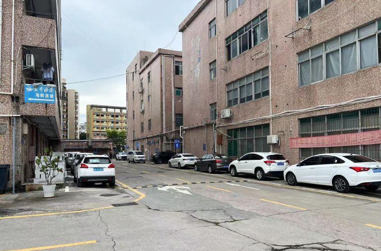 39元福永一楼2428平107国道旁独门独院空地大