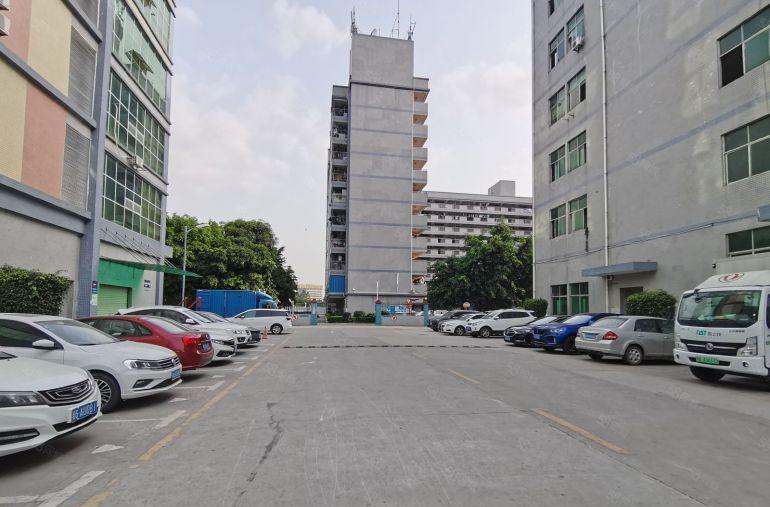 西乡固戍村委厂房9000平一栋单层2000平方厂房仓库出租