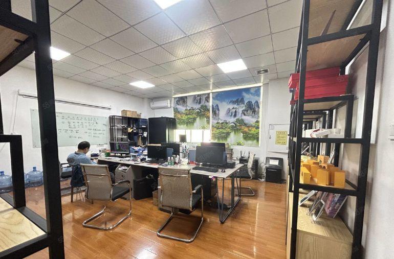 福永原房东红本厂房出租1500带精装修整层可分租500平起