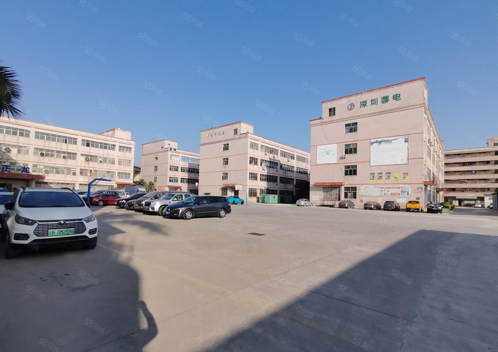 石岩爱群路旁2000平原房东厂房出租500平起租双货梯