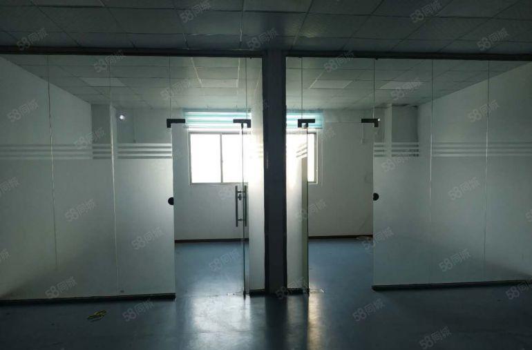 沙井街道新和大道边共和附近原房东红本独院厂房一楼630平方出