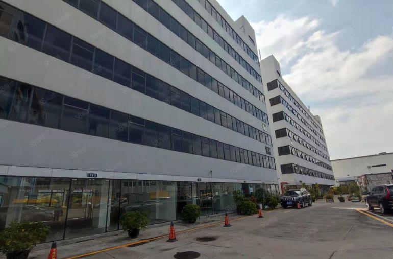 松岗地铁站旁原房东楼上800平方厂房精装修带办公室低价出租