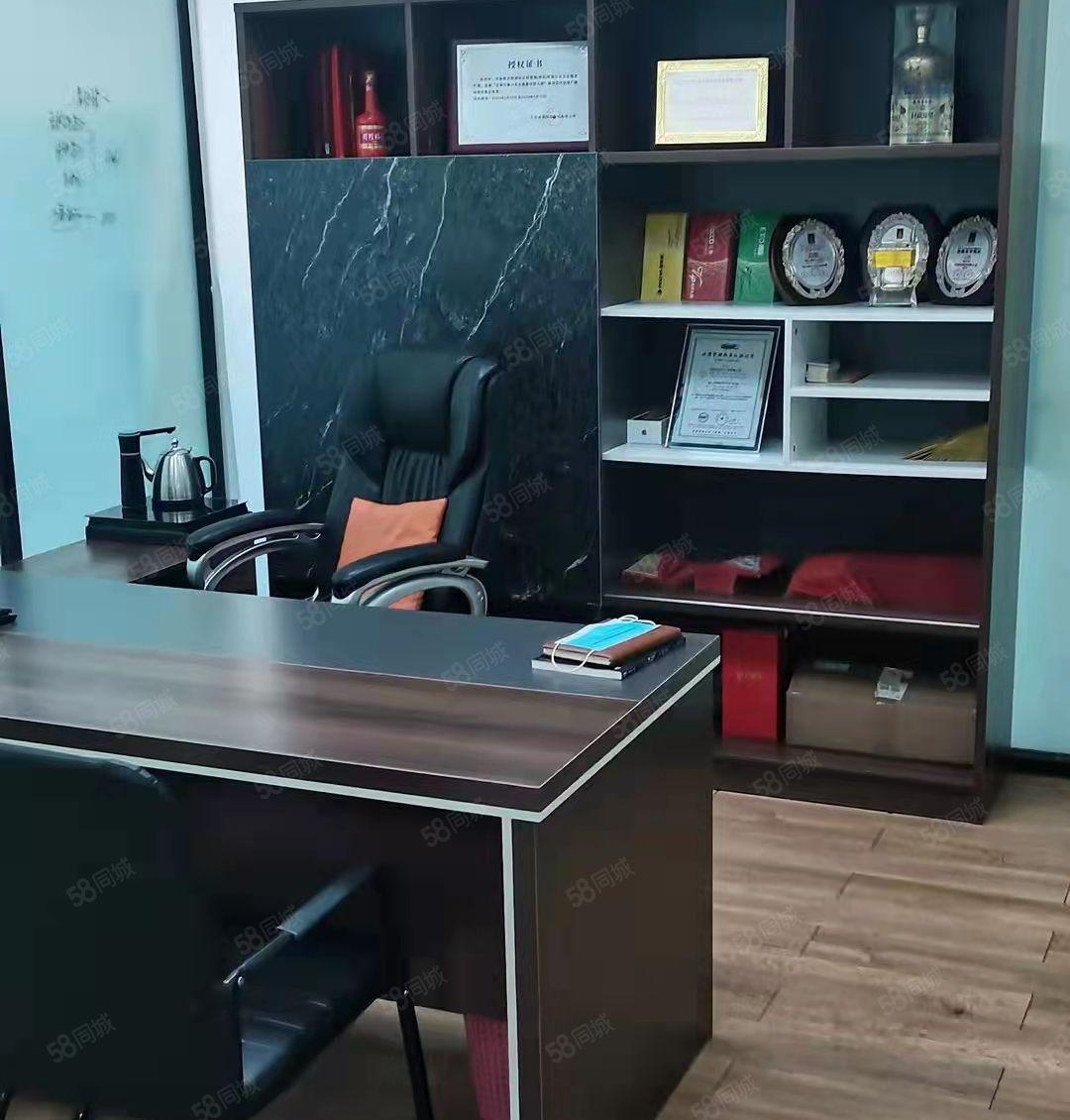 宝安区福永塘尾新出楼上500平带精装修办公室，车间 水电齐全