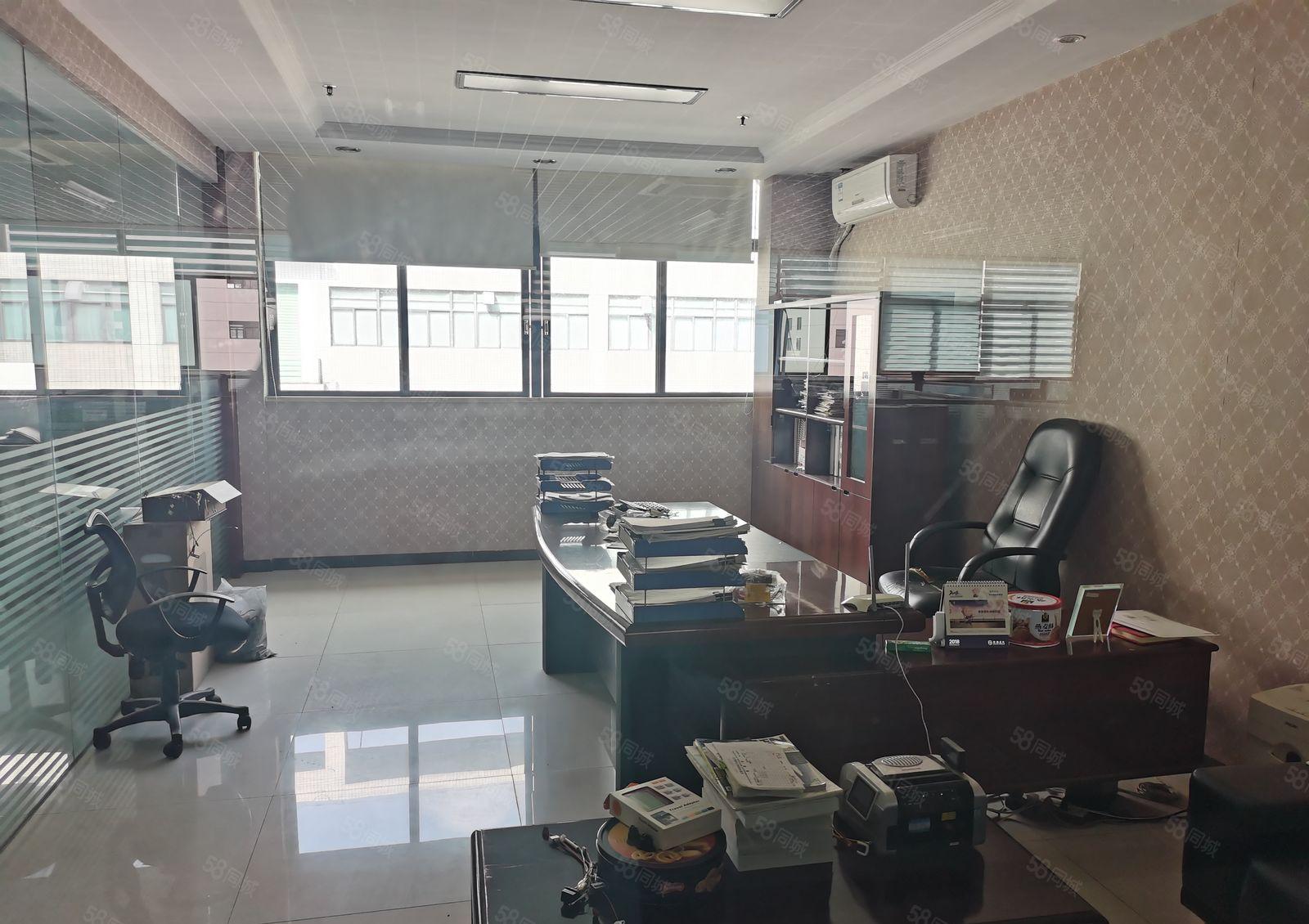 松岗燕川原房东三楼豪华装修办公室独立卫生间全新瓷板砖地