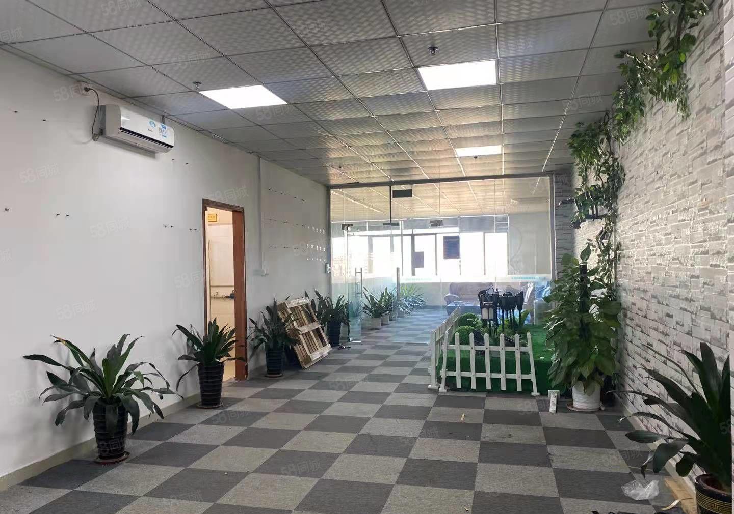 西乡桃源居附近大型园区新空出原房东两层带精装修3400平厂房