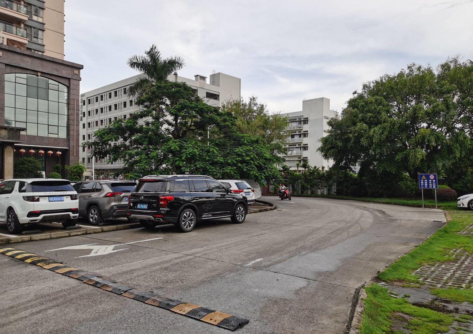 石岩塘头原房东精装修1400平办公室一楼仓库厂房出租转租分租