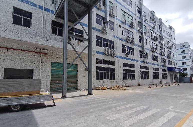 精装修200平米起出租福永大型园区厂房出租红本厂房业主直租