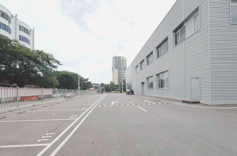 福永107国道旁现成4S店厂房出租层高13米7000平方空地