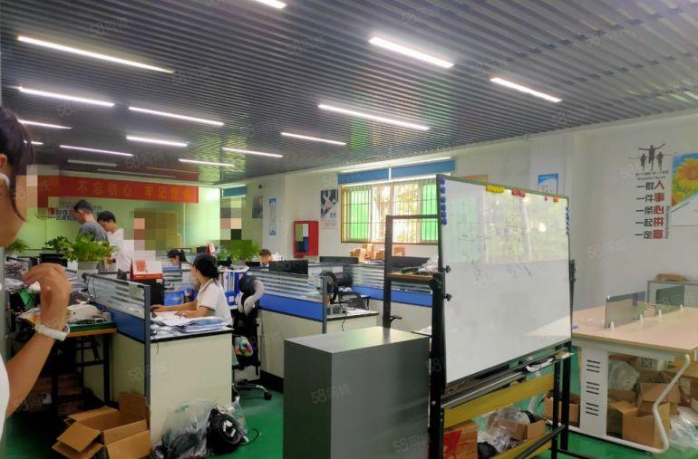 塘头带现成装修2600平标准厂房出租装修免费使用